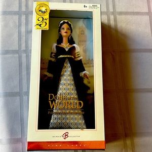 2004 Princess Of The Renaissance Barbie Princess Dolls Of The World